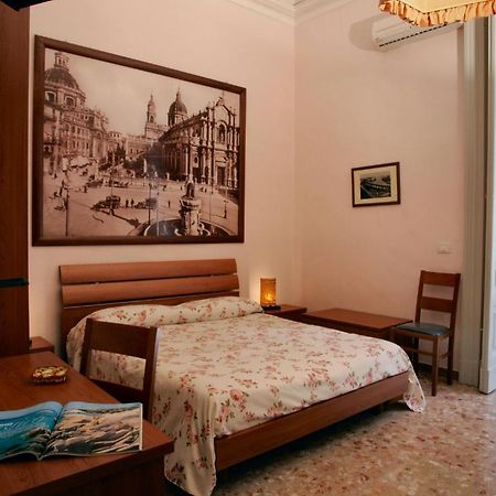Picone Bed&Breakfast Katania Pokój zdjęcie